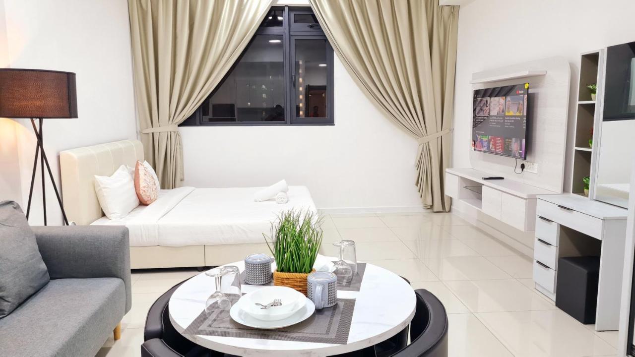 Chambers Serviced Suites Klcc By Cozy Stay Kuala Lumpur Ngoại thất bức ảnh